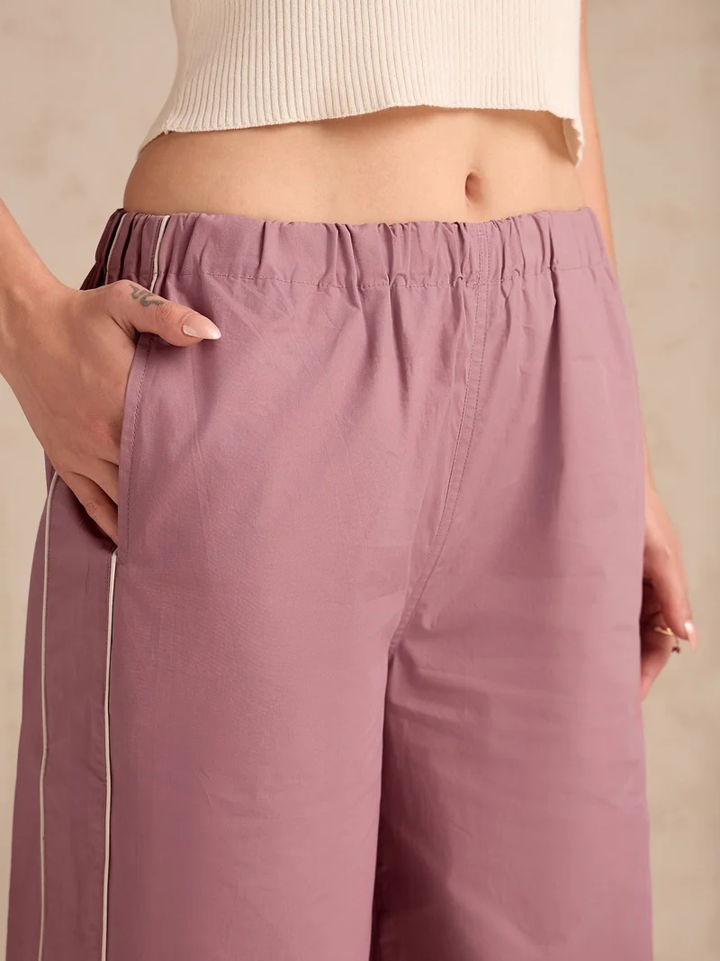 Outzidr  Mauve Pintuck Wide Leg Trouser for Women | Best Price UAE